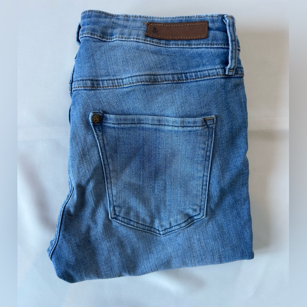 H&M Light Blue Skinny Jeans